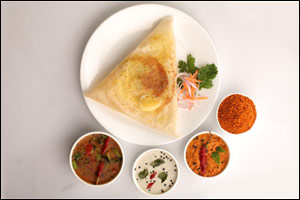 Aryaas Gourmet Veg opens the Sixth Branch in Media City