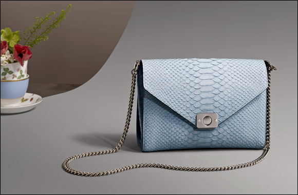 Get flipping with Mulberry's new Delphie bag!
