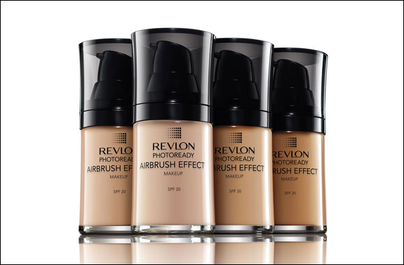 Revlon PhotoReady Airbrush Effect� Makeup For a Poreless, Airbrushed Look