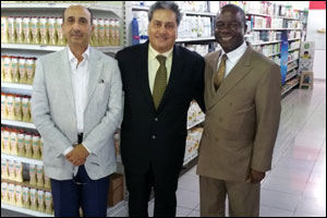 Agricultural Counselor of office of US Agricultural Affairs, Dubai visits Al Maya Supermarket
