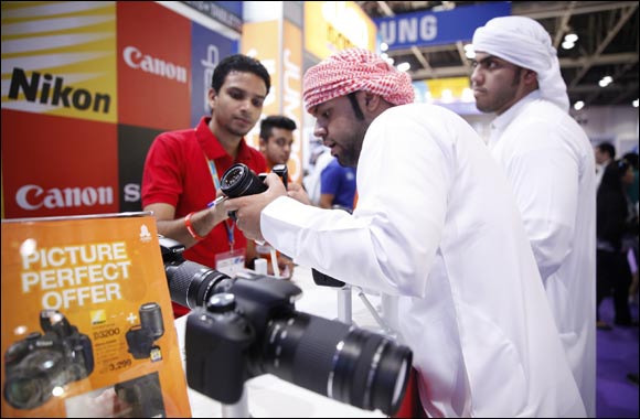 Win Gold bars, shopping vouchers, smartphones and even an SUV at GITEX Shopper Spring 2015