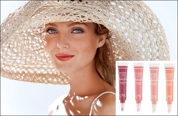 UNE Radiant Lips Balm...Fluid balm, luminous finish...