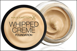 Max Factor Whipped Crème Foundation: Save your skin from drying foundation