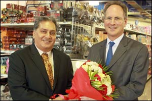 British Ambassador visits Al Maya Supermarket