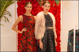 Alice and Olivia – Fall 2015 Collection