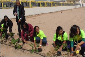 Hundreds of Youth echo the call to “Consume with Care” at Dubai summit on 1st June